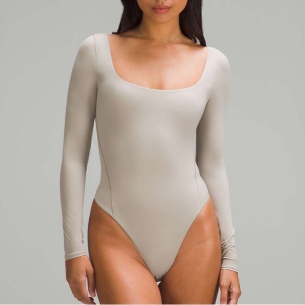 Lululemon Wundermost Utra Soft Square Neck Long Sleeve Bodysuit | L
